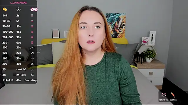 BabeLessi online show from 10-25-25, 05:35