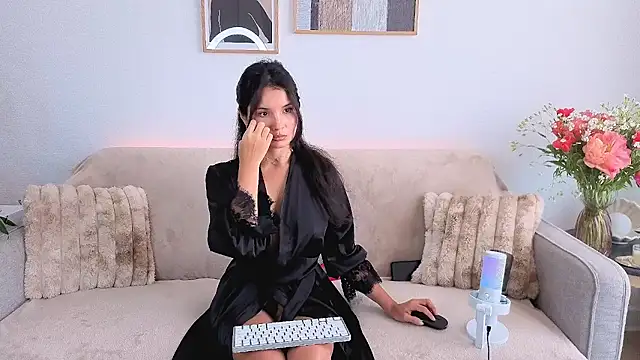 ErikaSoft online show from 05-30-26, 02:01