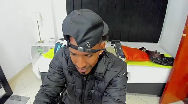 Snapshot of anhtony_wayans chatting on 02-06-25, 12:54 anhtony wayans online show from 02-06-25, 12:54