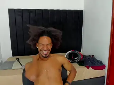 Snapshot of anhtony_wayans chatting on 03-18-25, 02:08 anhtony wayans online show from 03-18-25, 02:08