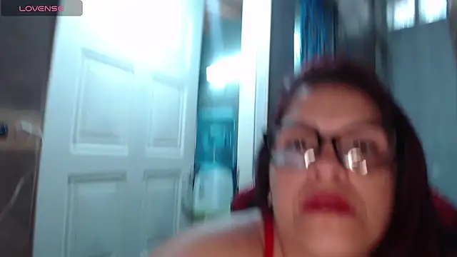 AyantiPonz79 online show from 03-15-26, 04:03