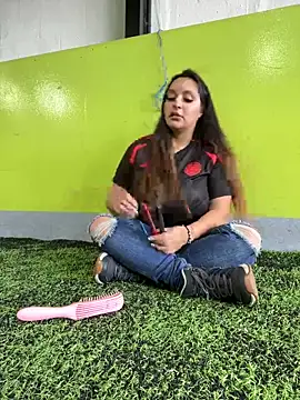 milly cruz online show from 06-12-26, 02:37