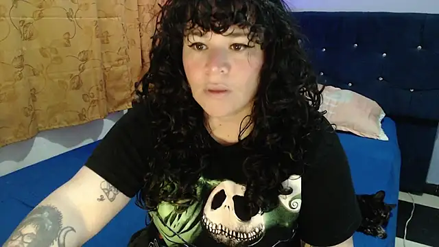 ANGELIQUE KLANE online show from 01-17-26, 03:15