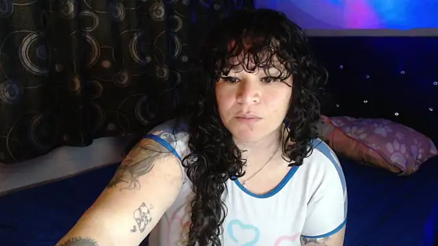 ANGELIQUE KLANE online show from 02-25-26, 05:02