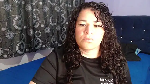 ANGELIQUE KLANE online show from 05-25-26, 07:56