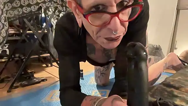 Wilmaaturbate online show from 10-14-25, 05:35