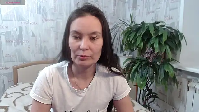 Snapshot of GinaQSoul chatting on 03-03-26, 03:30 GinaQSoul online show from 03-03-26, 03:30