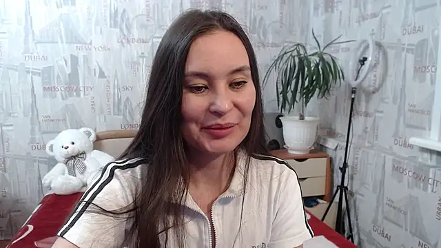 Snapshot of GinaQSoul chatting on 02-25-25, 06:01 GinaQSoul online show from 02-25-25, 06:01