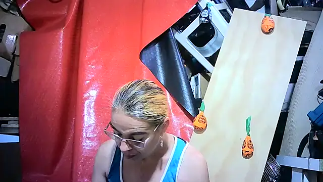 mari657 online show from 10-27-25, 07:59