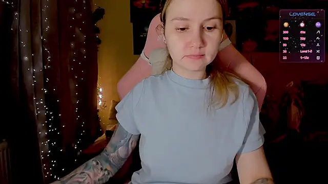 GoodWitch  online show from 09-09-25, 06:34