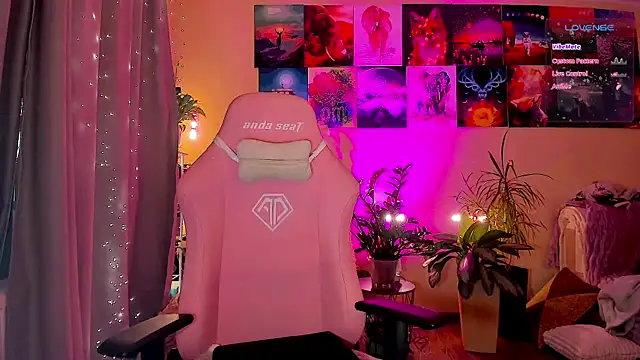 GoodWitch  online show from 09-19-25, 07:01