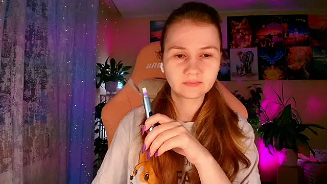 GoodWitch  online show from 11-30-25, 07:42