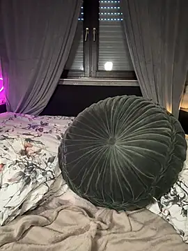 Carmen Monroe online show from 04-13-26, 06:12