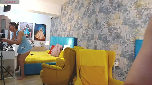 LisaCroft online show from 09-15-25, 07:20