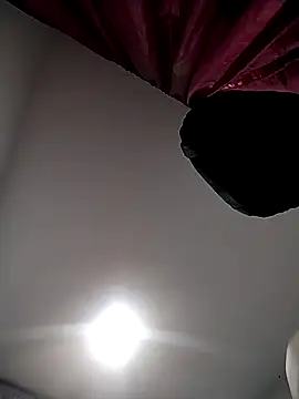 Brenda Berck  online show from 04-07-26, 08:05