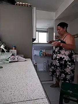 Brenda Berck  online show from 04-07-26, 08:10