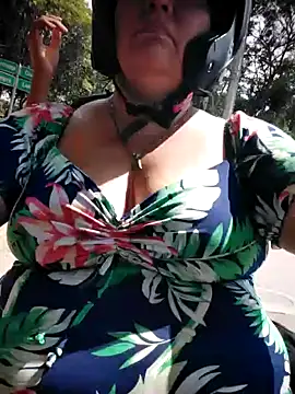 Brenda Berck  online show from 03-13-26, 02:55