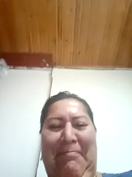 Brenda Berck  online show from 04-26-26, 12:57