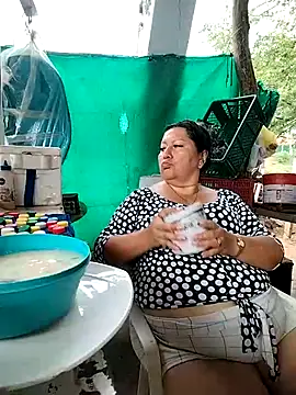 Brenda Berck  online show from 03-04-26, 01:52