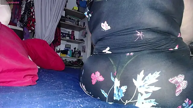 Brenda Berck  online show from 11-15-25, 11:14