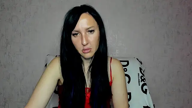 Snapshot of MissGulia chatting on 09-12-25, 02:12 MissGulia online show from 09-12-25, 02:12