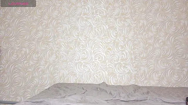 JuiliOnesunray online show from 03-07-25, 06:57