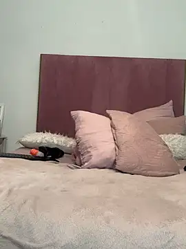 Bootyliciouse21X online show from 04-24-26, 06:21