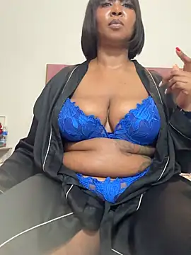 Bootyliciouse21X online show from 04-09-26, 06:41