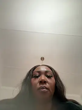 Bootyliciouse21X online show from 05-17-26, 10:04
