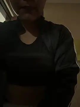 Snapshot of Fancyxlove chatting on 02-16-26, 12:37 Fancyxlove online show from 02-16-26, 12:37