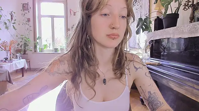 Miranda2 0 online show from 11-08-25, 07:56