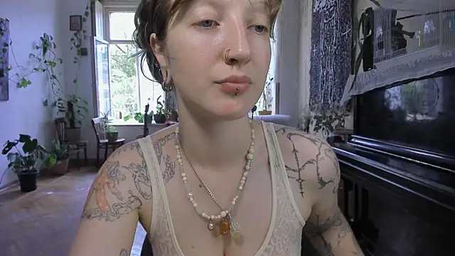 Miranda2 0 online show from 07-04-26, 09:04