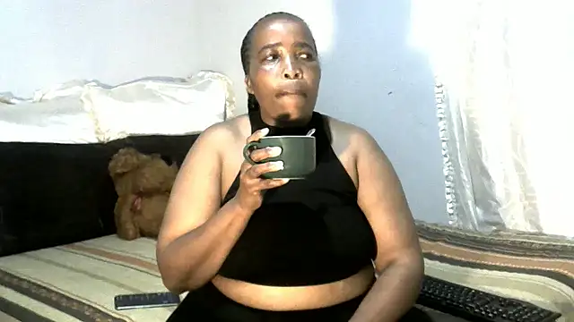 LadyLillyX online show from 10-02-25, 05:49