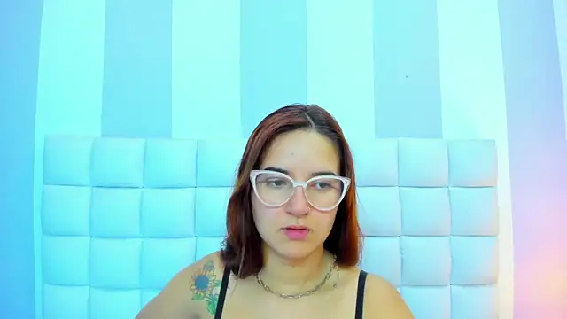 teresasroom  online show from 04-11-26, 02:08