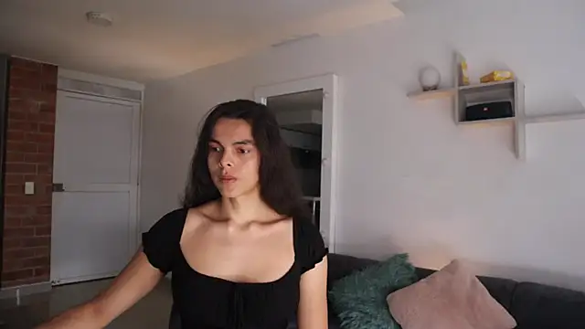  Vahos  online show from 10-01-25, 05:17