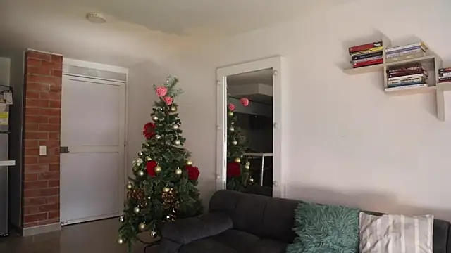  Vahos  online show from 12-03-25, 05:12