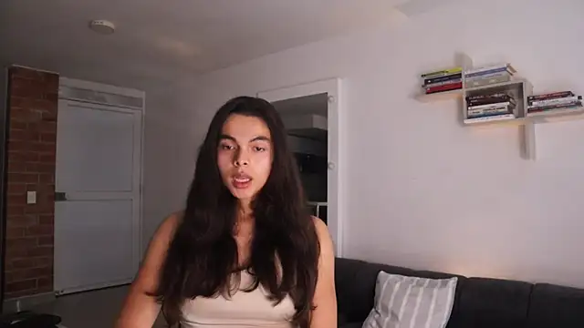  Vahos  online show from 11-03-25, 05:16