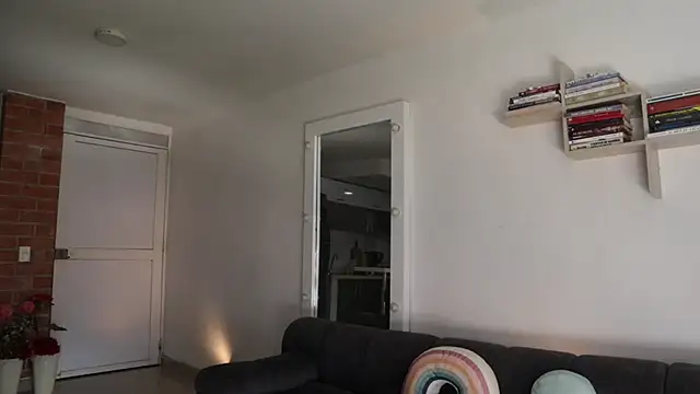  Vahos  online show from 03-14-26, 07:09