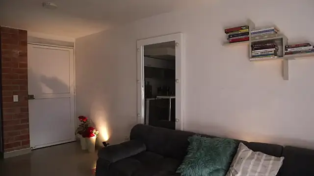  Vahos  online show from 01-10-26, 08:15