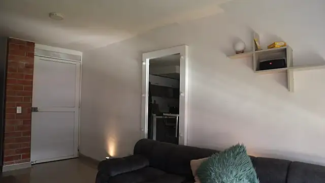  Vahos  online show from 09-25-25, 05:19