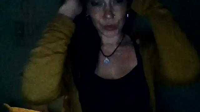 Snapshot of chicacastilla chatting on 02-22-26, 09:11 chicacastilla online show from 02-22-26, 09:11
