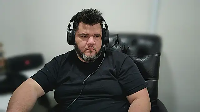 Gabihotxxx1 online show from 03-18-26, 08:10