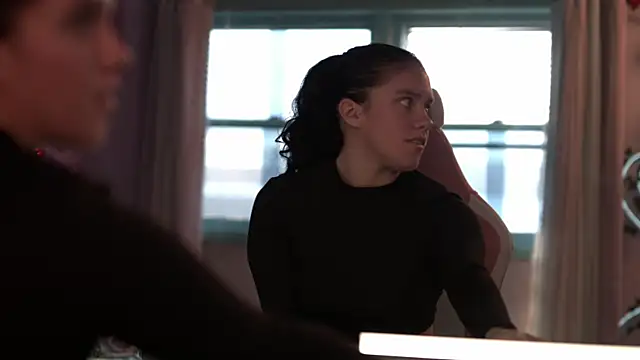 Nikki Torres online show from 02-25-25, 06:23