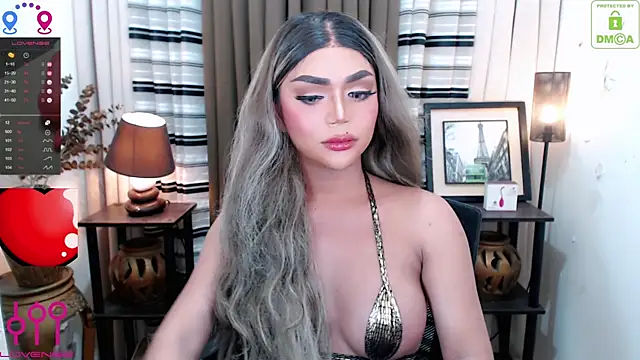 Fantacyoflove online show from 12-19-25, 07:38