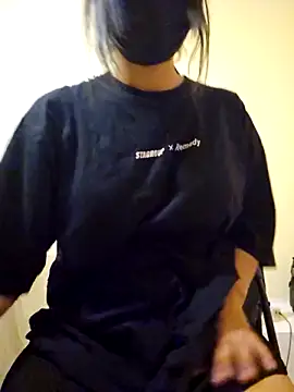 Snapshot of Latin_summer chatting on 03-04-26, 01:46 Latin summer online show from 03-04-26, 01:46