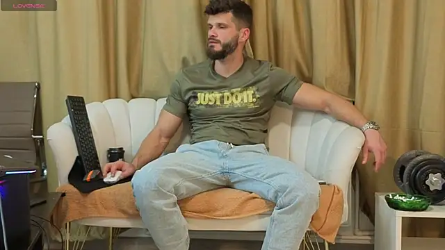 MauroTwin online show from 10-25-25, 05:02