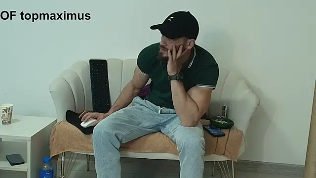 MauroTwin online show from 11-19-25, 05:46