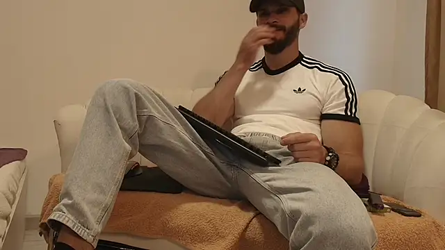 MauroTwin online show from 05-15-26, 05:11