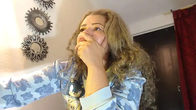 dalilasquirt1 online show from 07-28-26, 10:12