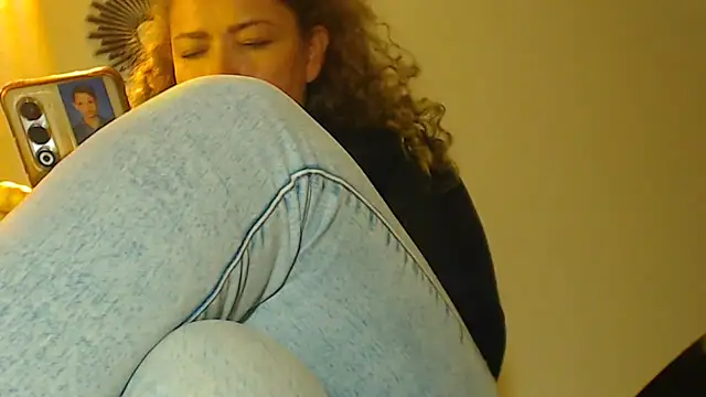 dalilasquirt1 online show from 07-10-26, 01:27